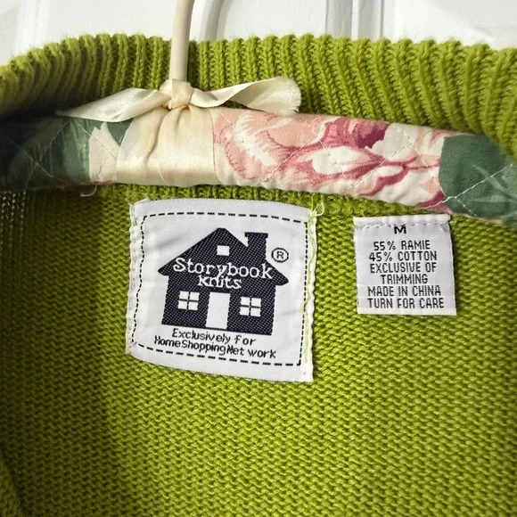 Storybook Knits Golden Retriever Dog Sweater Green Zip Cardigan Pupply Novelty M - Picture 7 of 14